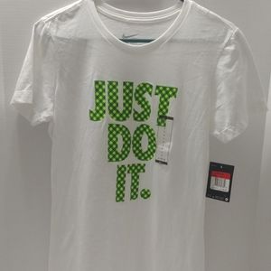 Women's NWTs NIKE Just Do It T-shirt. Slim Large